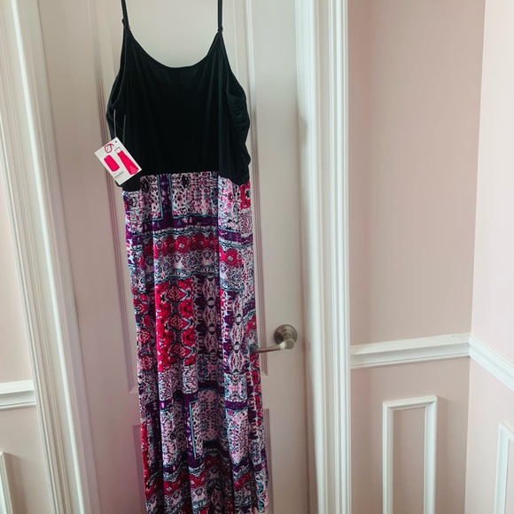 NEW BLACK & MULTI COLOR SUNDRESS W/HIGH LOW FRONT. SIZE 3X - Picture 1 of 13